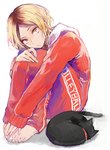  Tags: animal,barefoot,blonde hair,boy,cat,haikyuu!!,kozume kenma,looking at viewer,male,nosaki tsubasa,short hair,single,sitting,sports jacket,tall image,toenails,white,yellow eyes